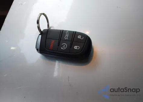 2016 Chrysler 300 Anniversary Edition z USA, uszkodzony, nr VIN 2C3CCAAG2GH208123